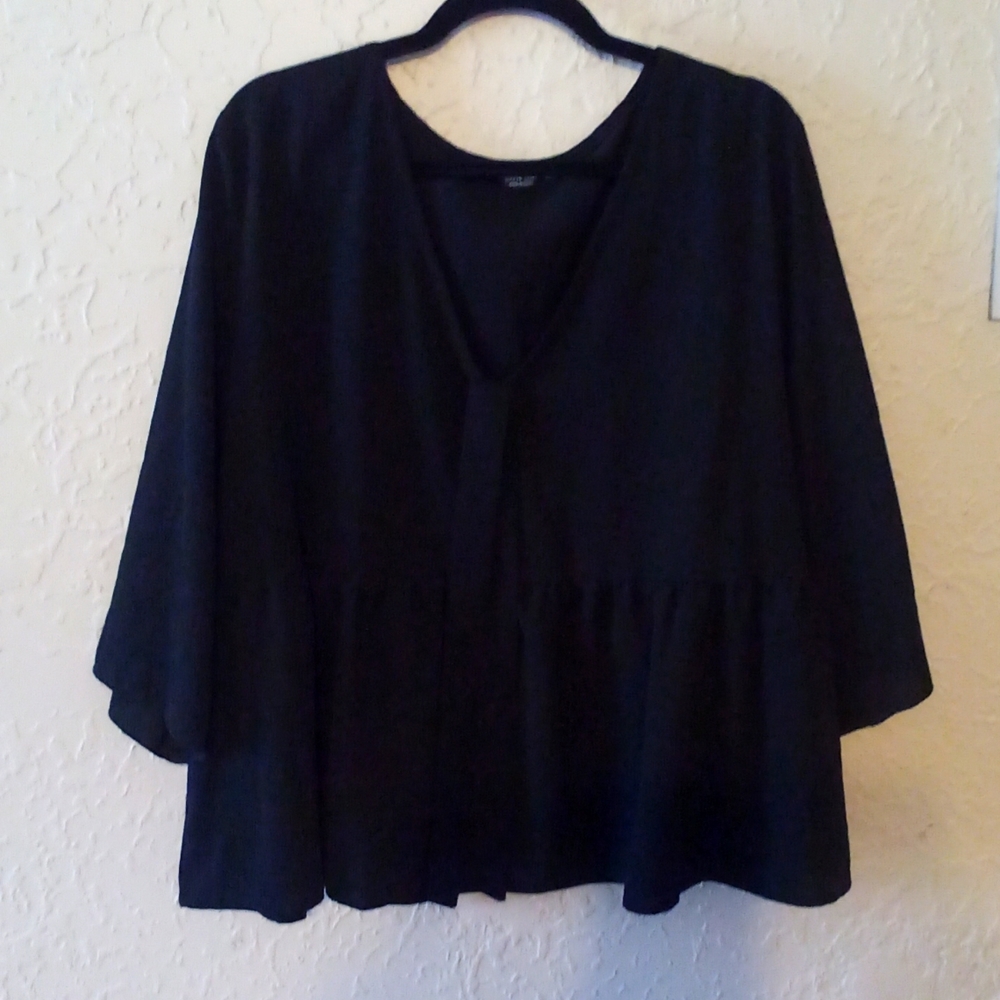 Flowy, Black Blouse
